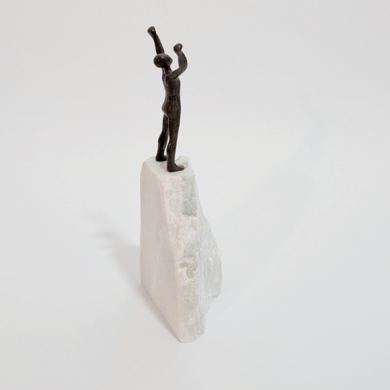 Heinz Voss "Geschafft" Skulptur