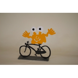 Monster TOGO auf dem Fahrrad Patrick Preller