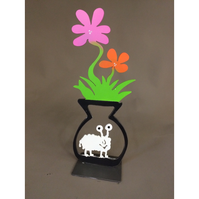 Patrick Preller "In der Blumenvase lebt ein Schaf" Original Metall Skulptur