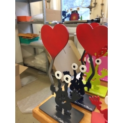 Patrick Preller "Kleines Motorboot" Original Metall Skulptur