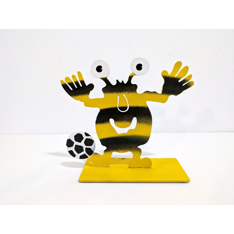 Patrick Preller Monsterkollege Fußball Metallskulptur Monster