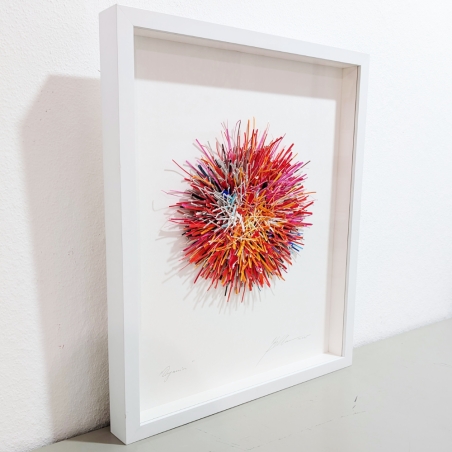 Organics Original 3D Papierobjekt der Künstlerin Gabriele Mierzwa von links