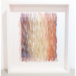 Farbklang rot-blau Original 3D Papierobjekt der Künstlerin Gabriele Mierzwa im Rahmen