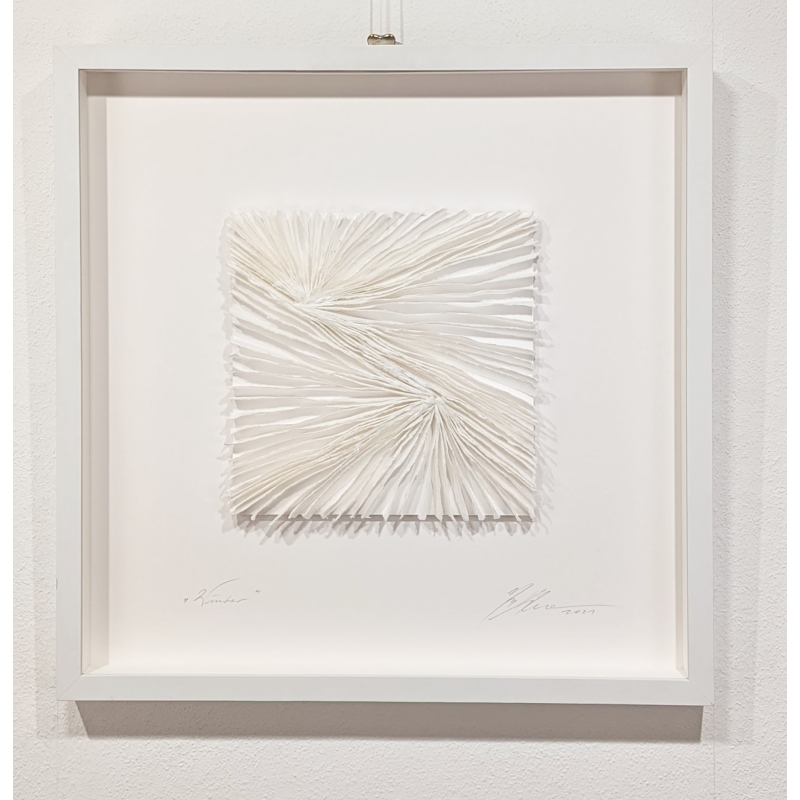 Gabriele Mierzwa "organics weiß" 50x50 - Original 3D Papierobjekt Preis: 1.990,00 €